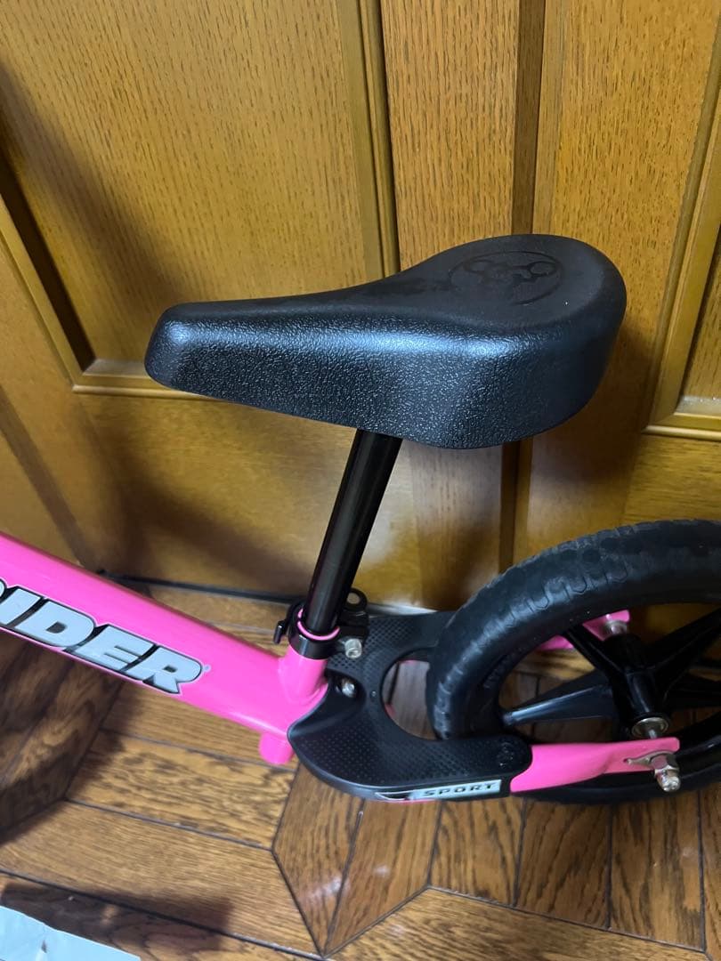 【美品】STRIDER ストライダー　スポーツ　ピンク　12インチ　キックバイク