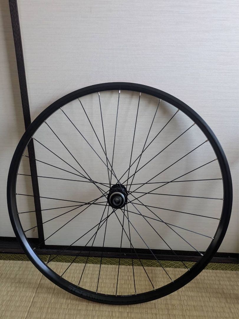 ボントレガー　コネクション　TREK MARLIN+6 純正ホイール