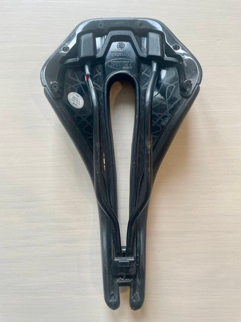 Selle Italia サドル　NOVUS Super Flow