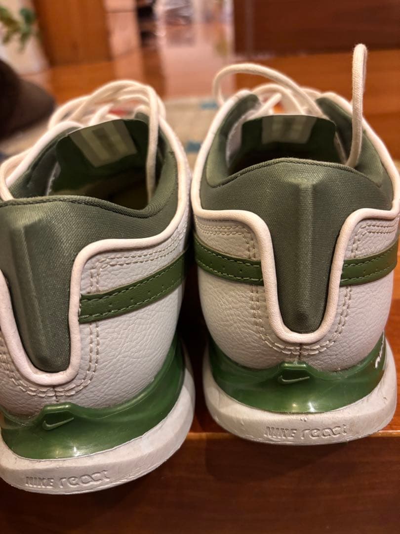 Nikeヴィクトリーツアー2 限定カラー本革です。ビクトリーツアー