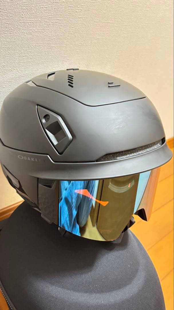 オークリー　ヘルメット　MOD7