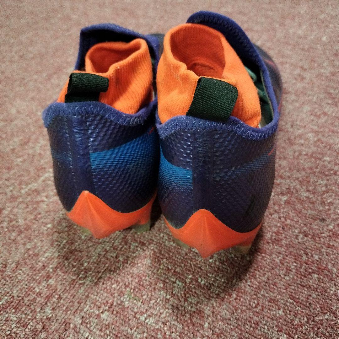 やぁ  Nike サッカーシューズ スパイク ネイビー/オレンジ