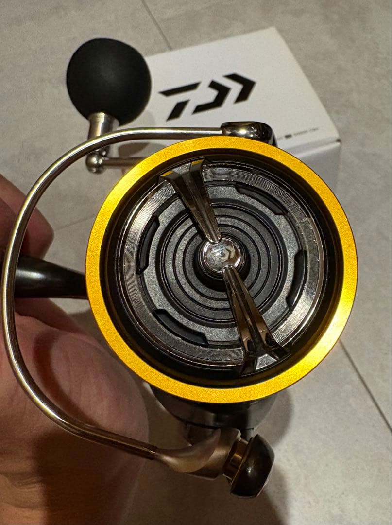 Daiwa BLAST LT 5000D-CXH スピニングリール