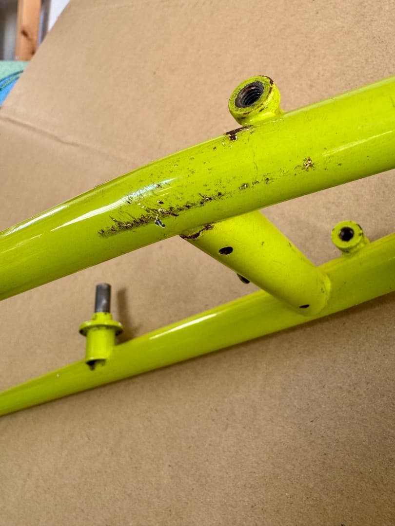 人気モデル ARAYA Muddy Fox 完成車 レストアベース