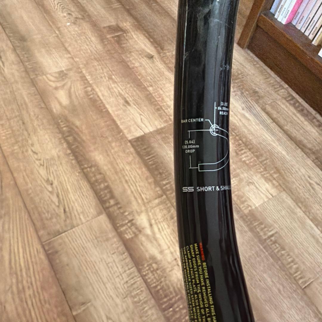 Zipp カーボンハンドル　42