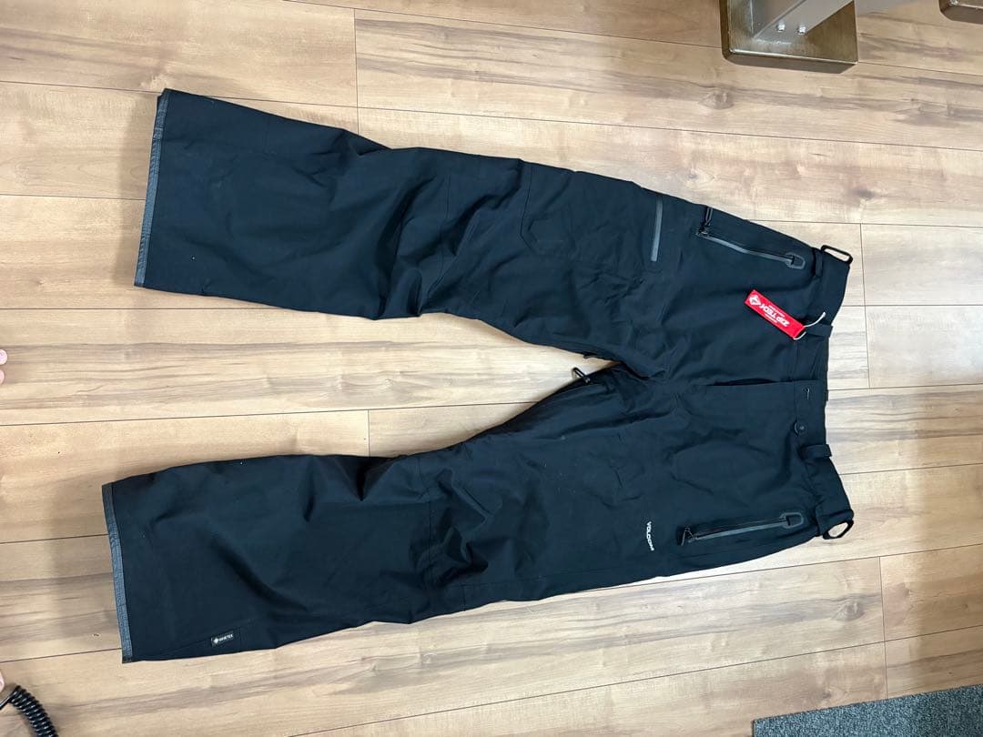 volcom Gore-Tex jaket+Pants セット　XLサイズ