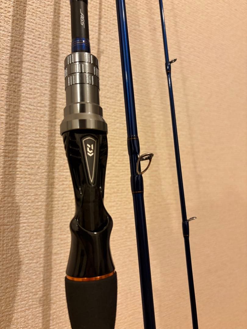 【美品】ダイワ　リーディング メバルＭ－３００・Ｊ
