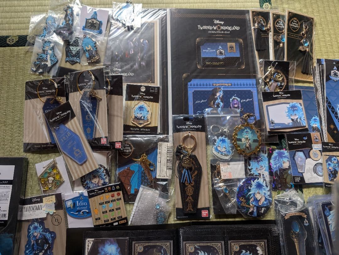 ツイステ イグニハイド イデア オルト グッズ まとめ売り