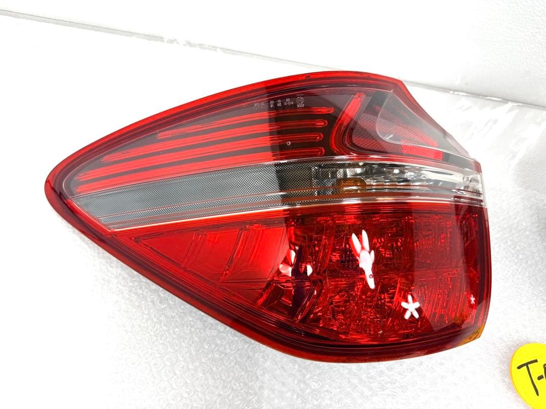 クラウン GRS200 テールランプ純正 ロイヤルサルーン　イチコ 30-346