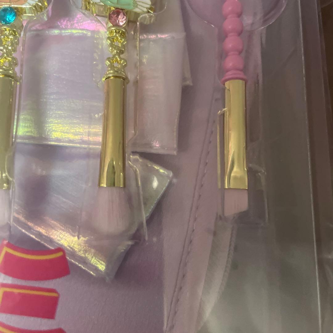 魔法の天使クリィミーマミ 収納ポーチ&メイクブラシセット shobido