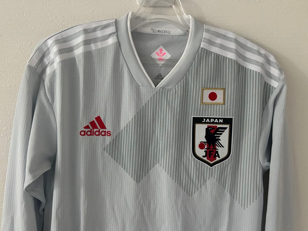 ☆新品☆adidas(アディダス)日本代表アウェイオーセンティックユニフォーム☆