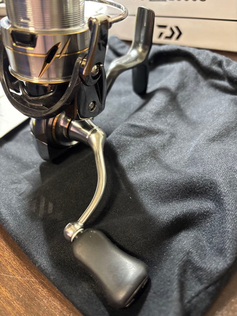 DAIWA LUVIAS FC LT2000S スピニングリール　20ルビアス
