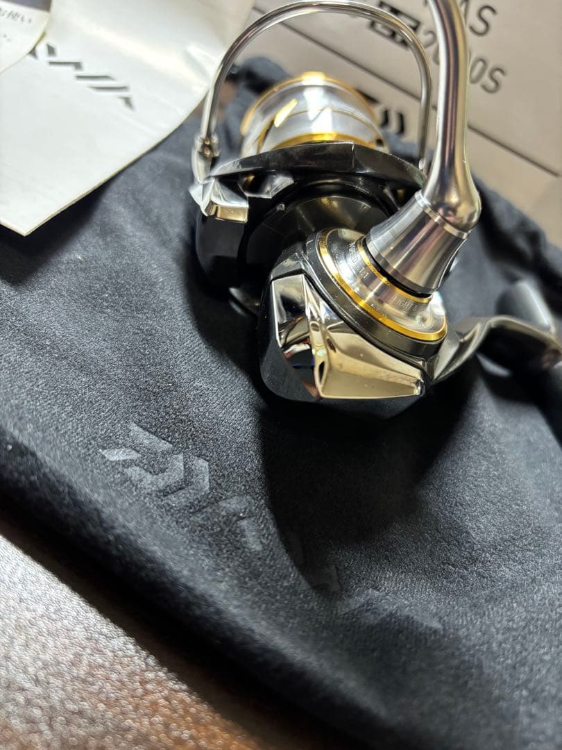 DAIWA LUVIAS FC LT2000S スピニングリール　20ルビアス