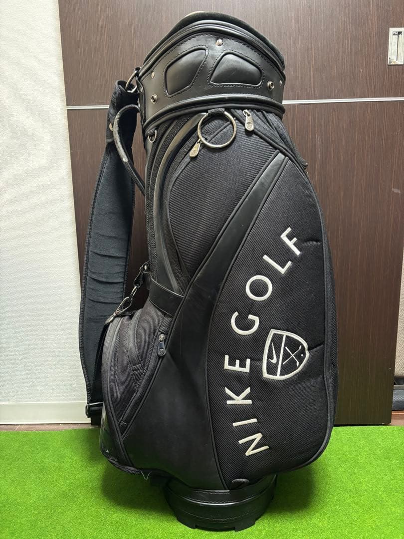 Nike Golf 軽量キャディバッグ 6分割