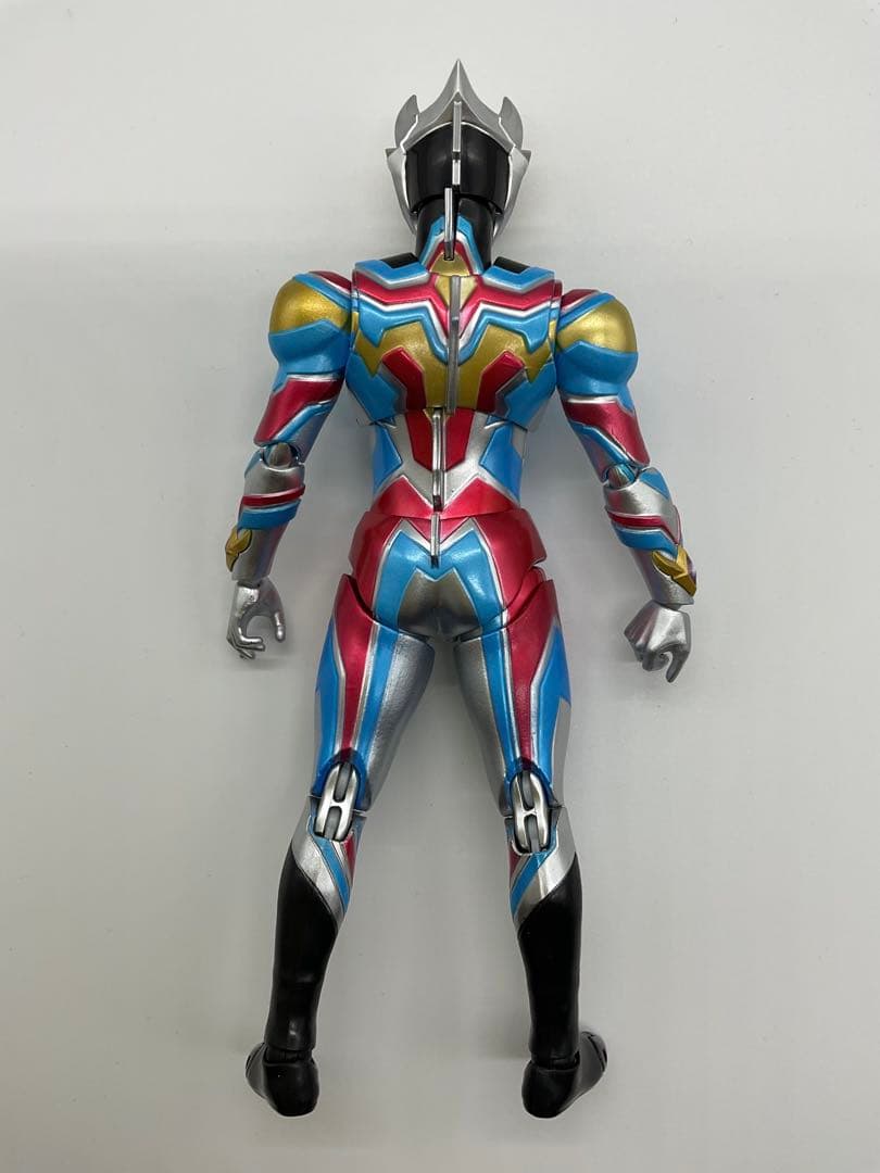フィギュアーツ ウルトラマンデッカー ダイナミックタイプ 付属品完備