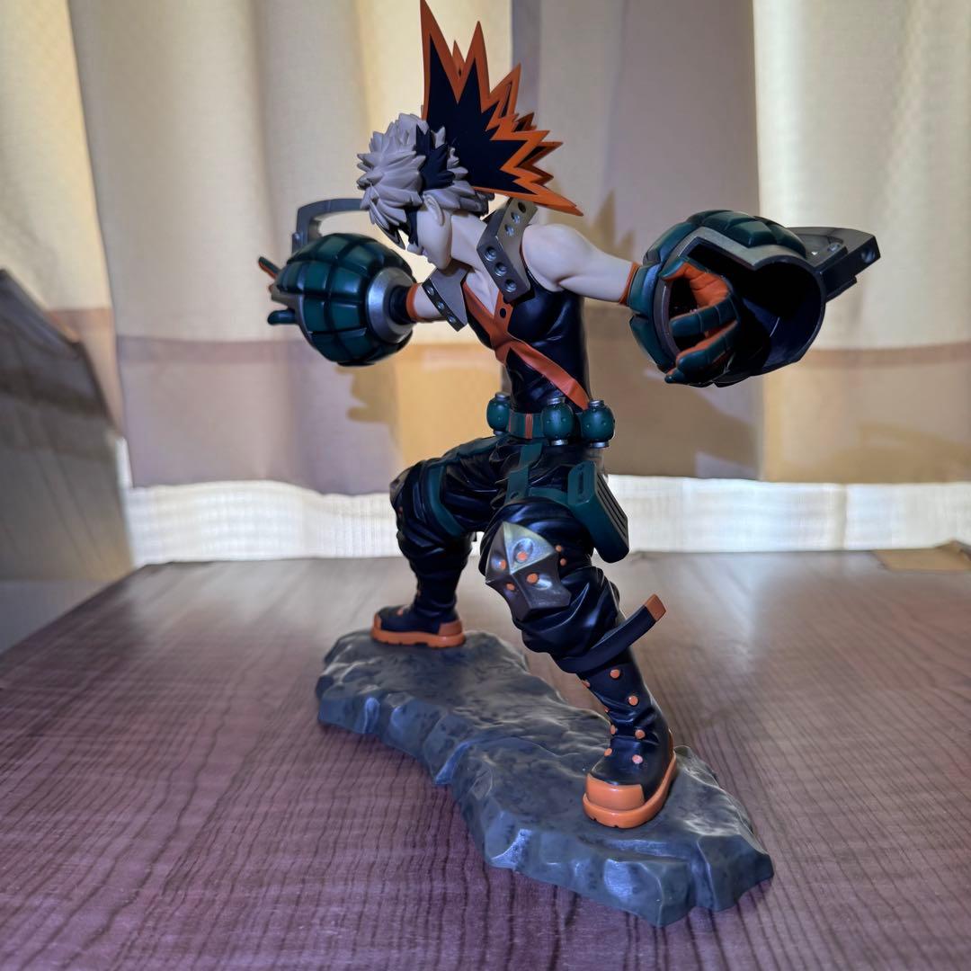コトブキヤ 爆豪勝己 フィギュア ARTFX