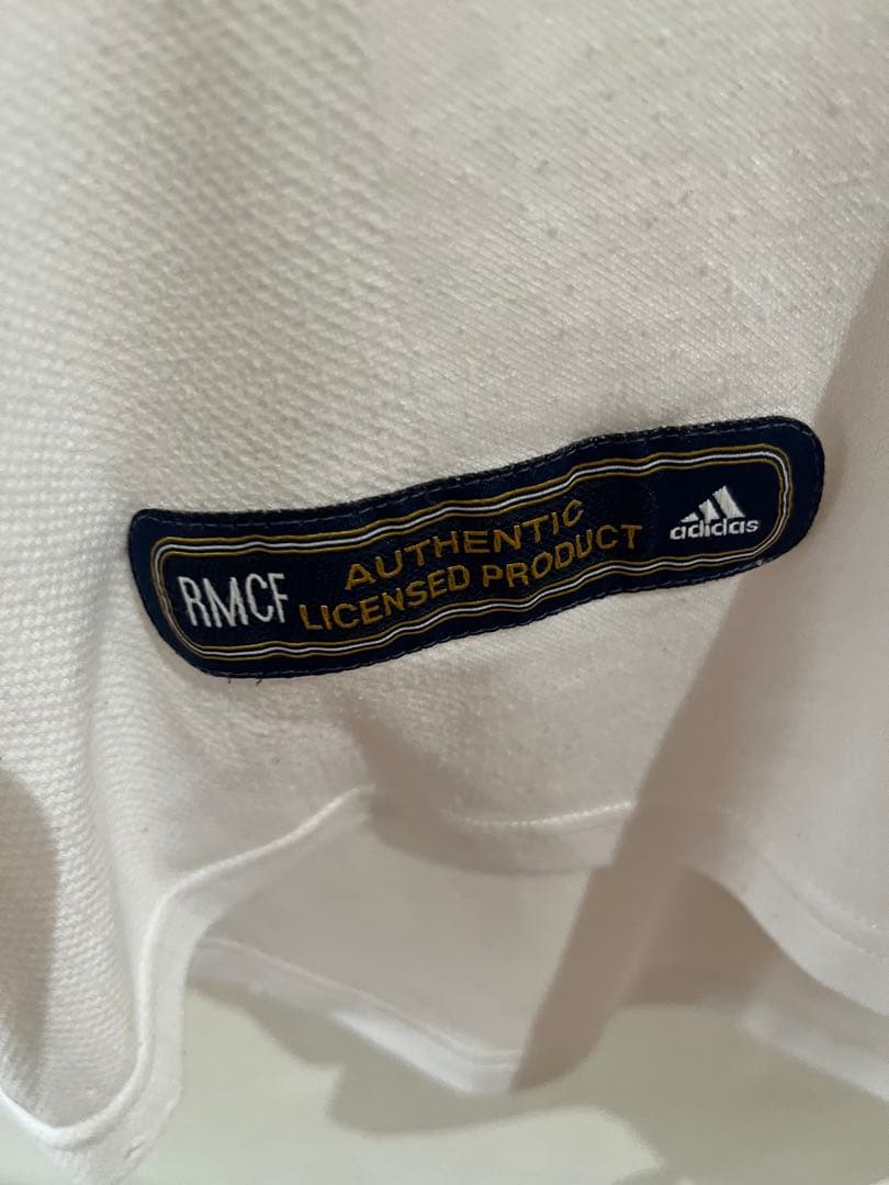 サッカー　adidas レアルマドリード ヴィンテージ ユニフォーム　ウェア