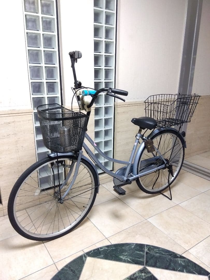 自転車　ママチャリ さすべぇ付き LEDライト ブルー 付き Rチューブタイア