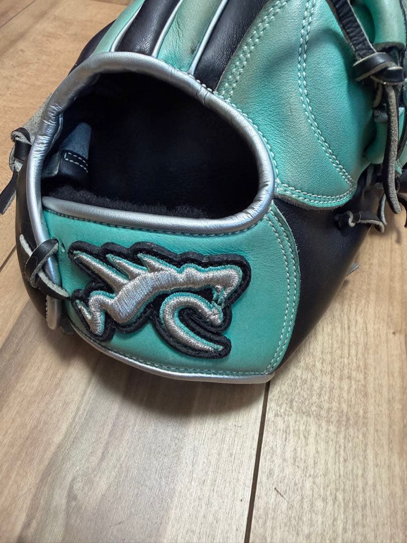 GLOVE STUDIO RYU 硬式グラブ　グラブ袋、化粧箱付き