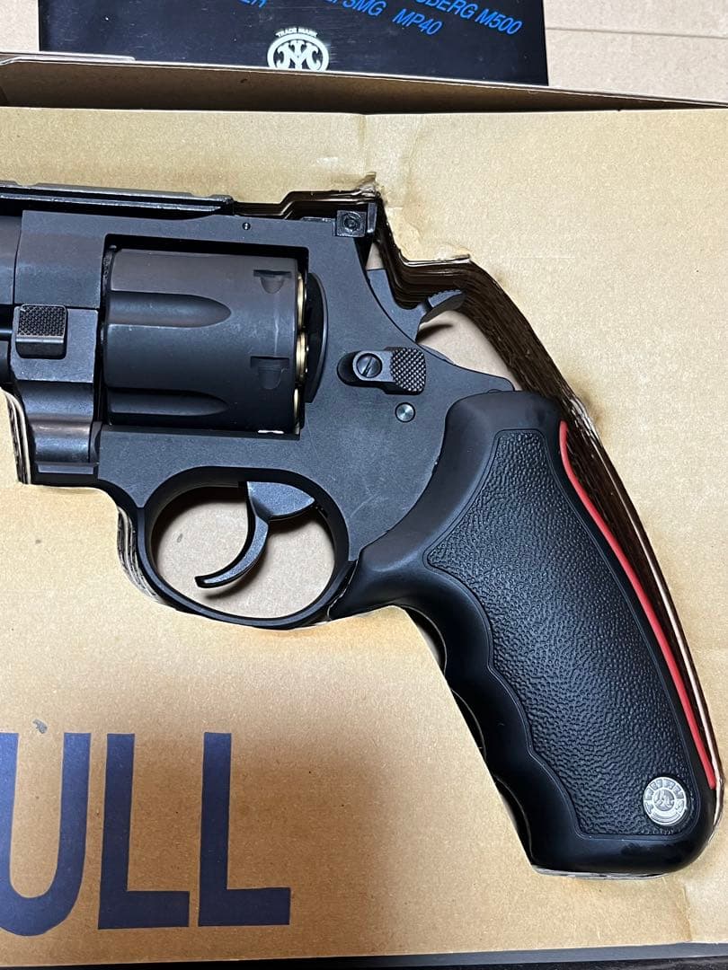 TAURUS RAGING BULL MAXI 44 MAGNUM ガスガン