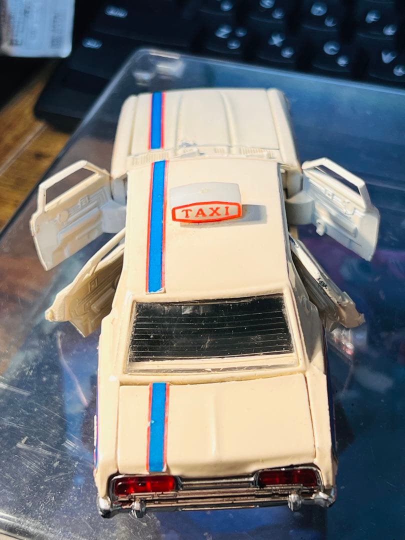 【ヨネザワTOYS】ダイヤペット　日産　セドリック2800SGL　個人タクシー
