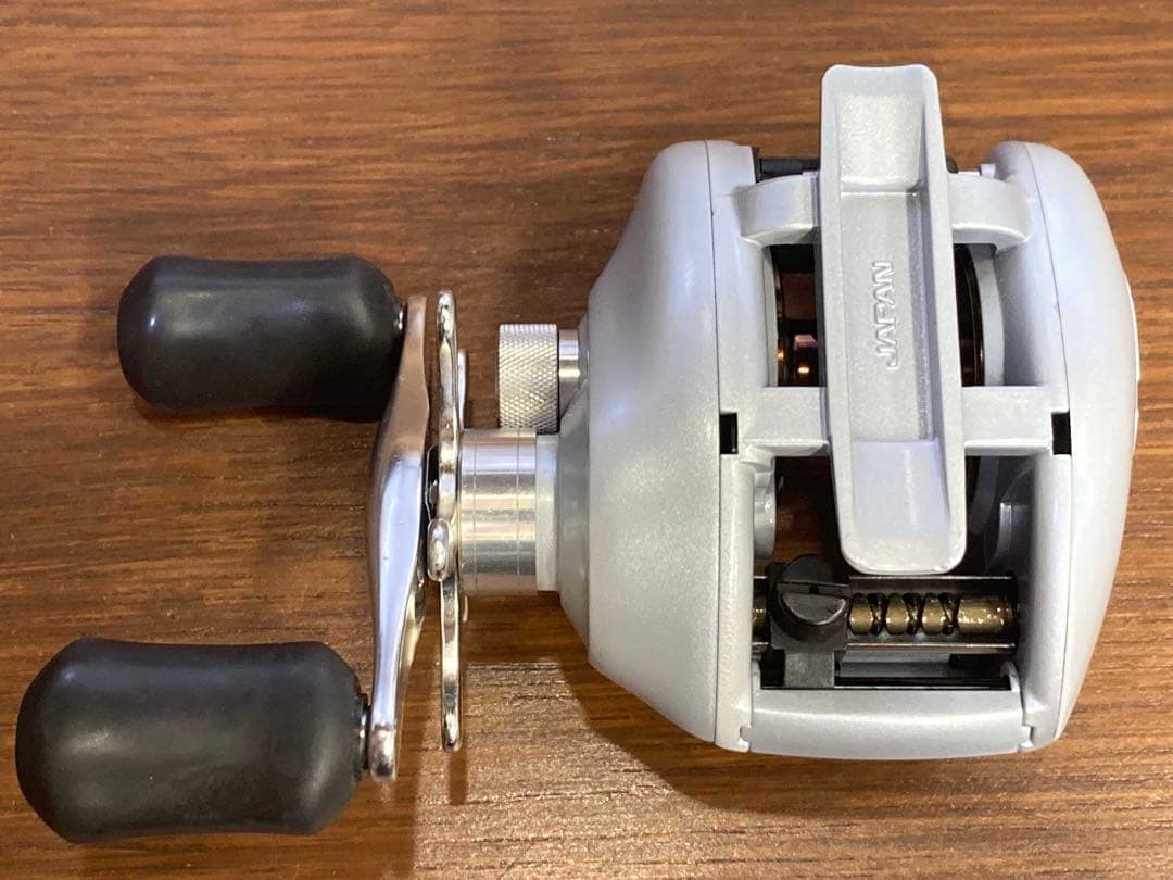 リール SHIMANO Scorpion nium Mg