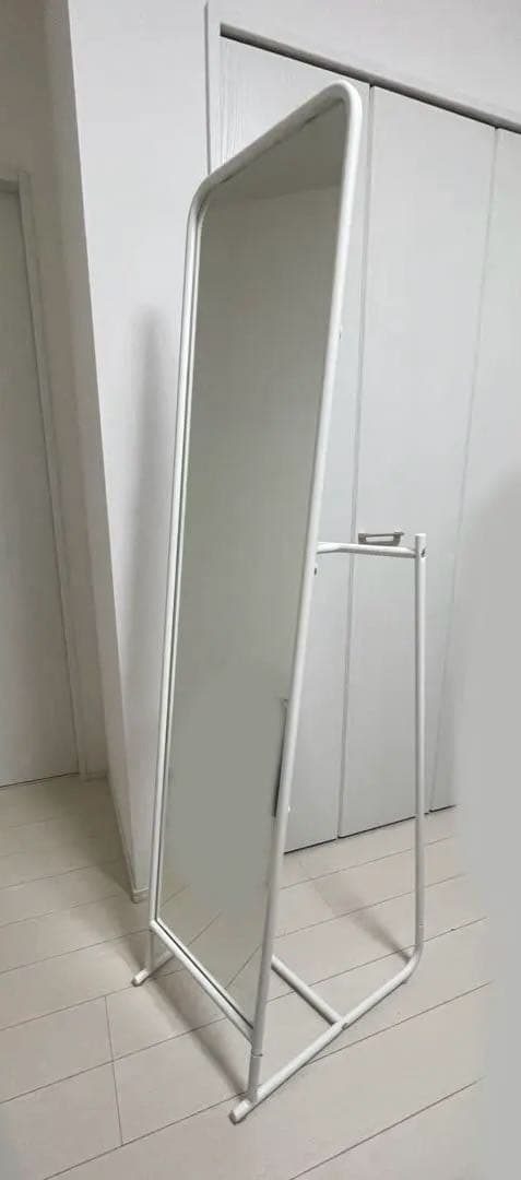 IKEA 背面収納付き姿見 スタンドミラー　全身鏡　ミラー 立ち鏡 ホワイト 白