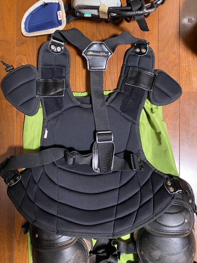 野球　キャッチャー防具一式
