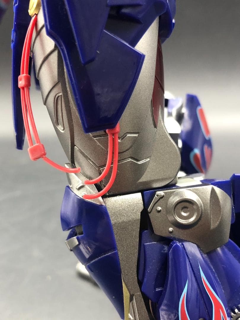 ユニークトイズ UTR-02 Challenger オプティマスプライム