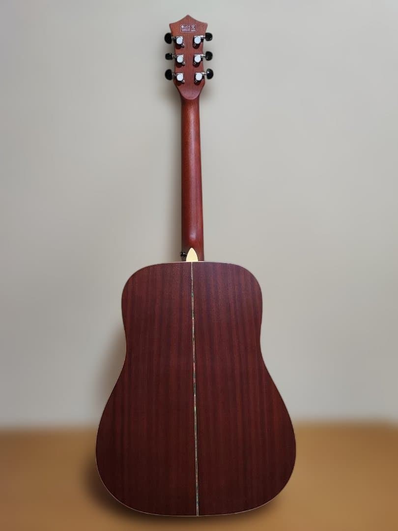 Elioth B305NS　アコースティックギター