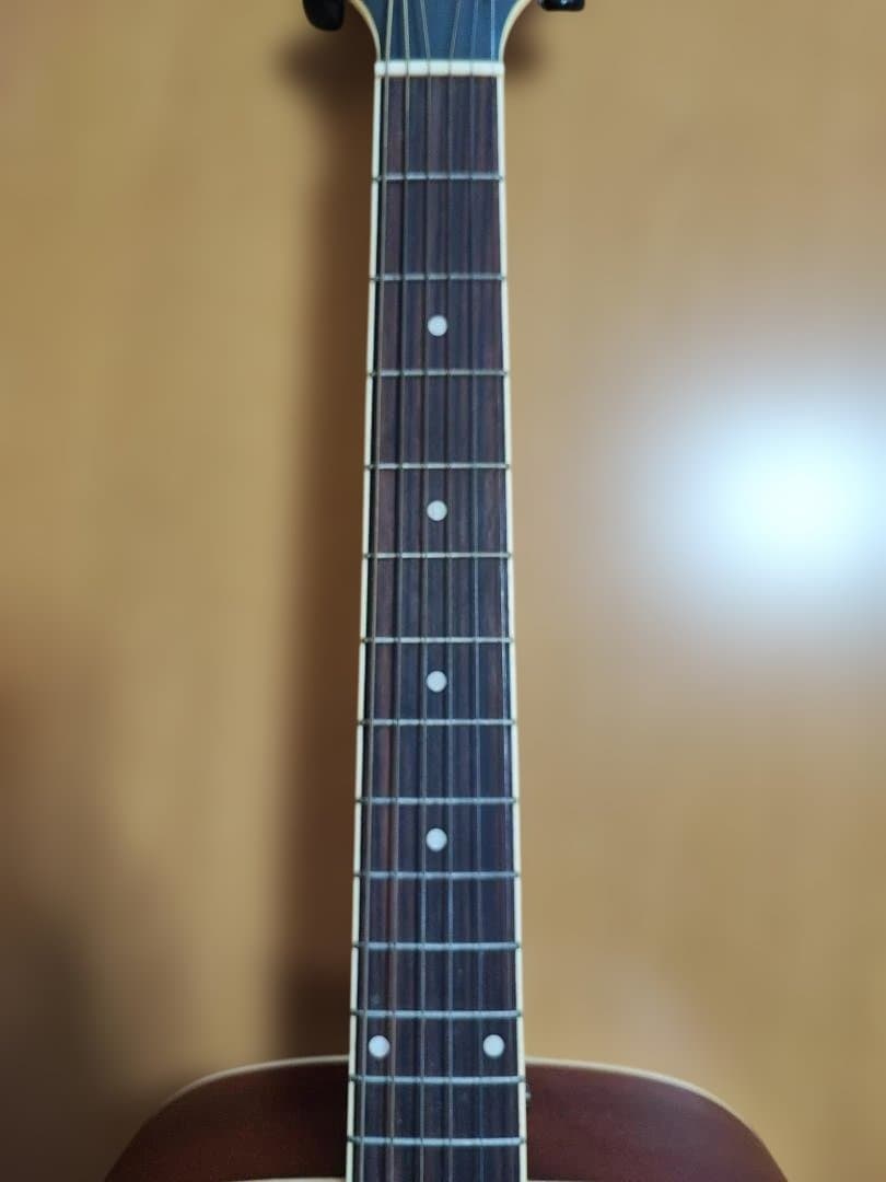 Elioth B305NS　アコースティックギター