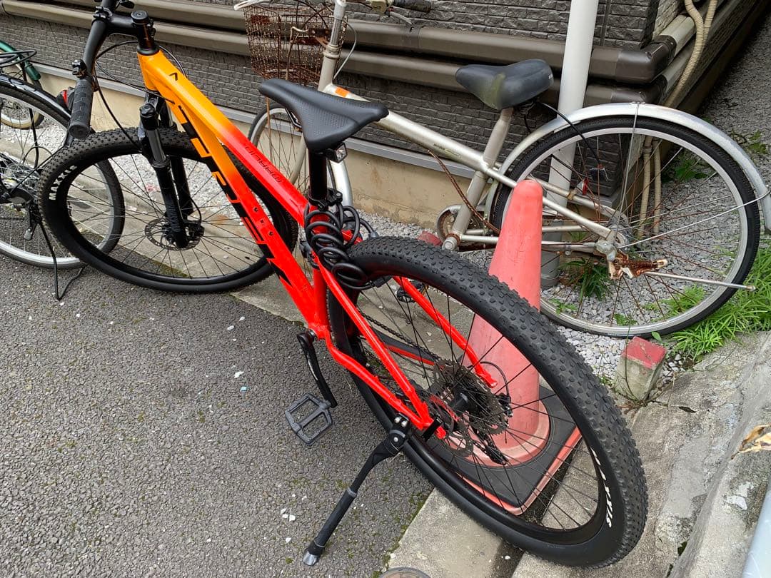 自転車本体 Trek marlin 7 Generation 2