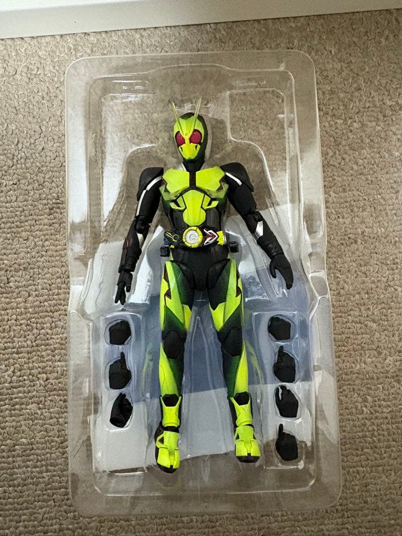 フィギュアーツ 仮面ライダーゼロワン リアライジングホッパー