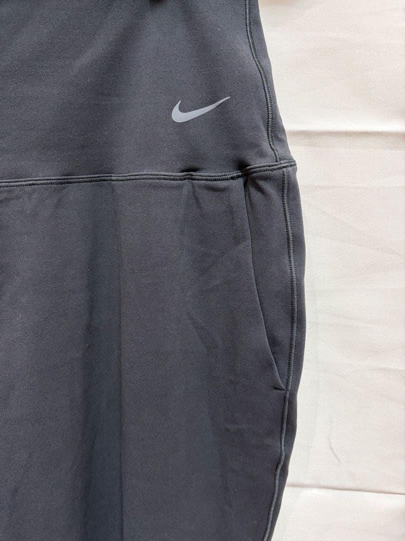 NIKE ナイキ　ゼンビー　レギンス　ウィメンズ　Lサイズ　美品