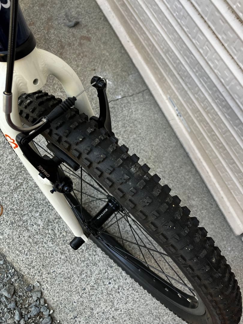 【引取限定】 ヨツバサイクル 22インチ ZERO キャプテンネイビー