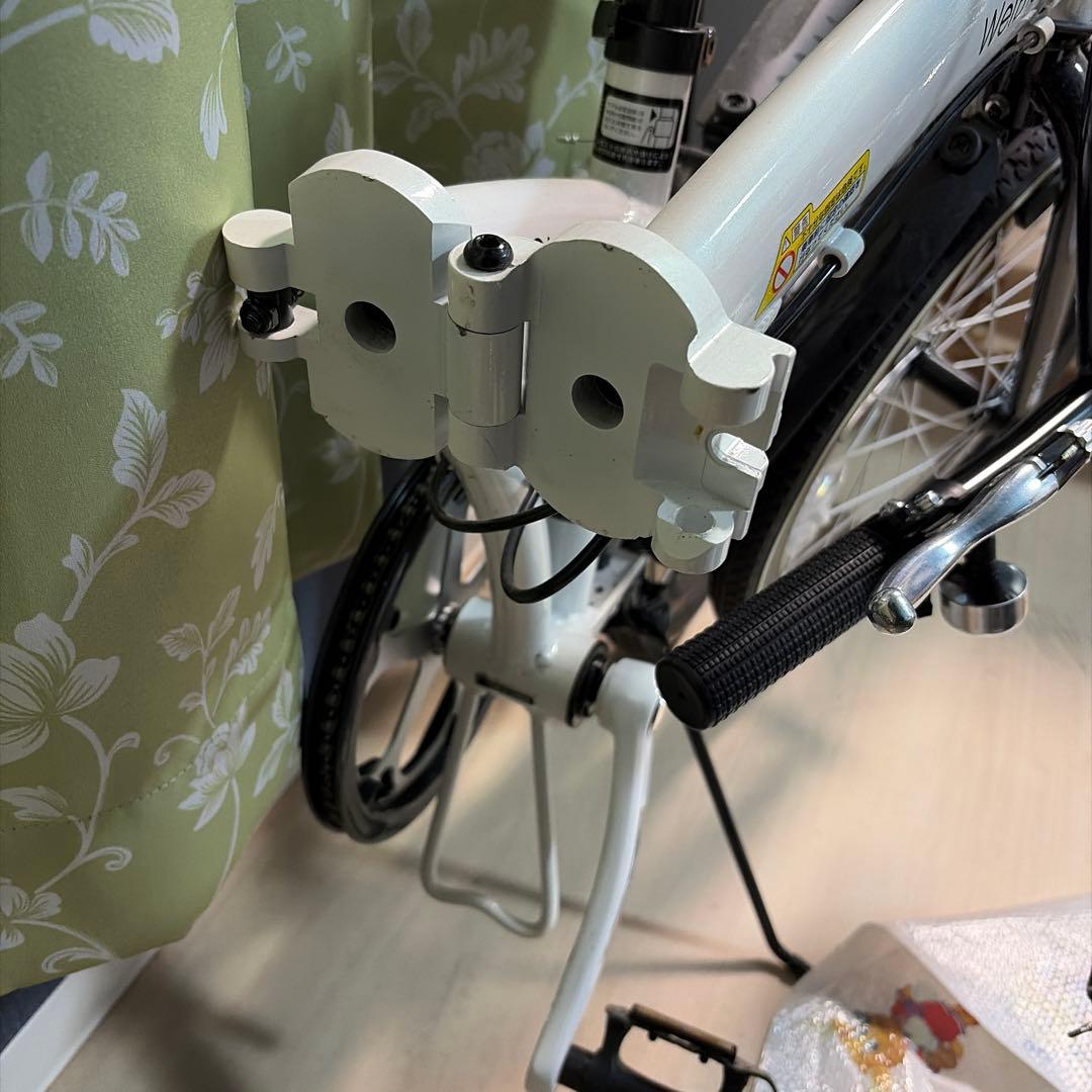 ヴァクセン 20型 折りたたみ自転車 ヴァイス（ホワイト/6段変速）