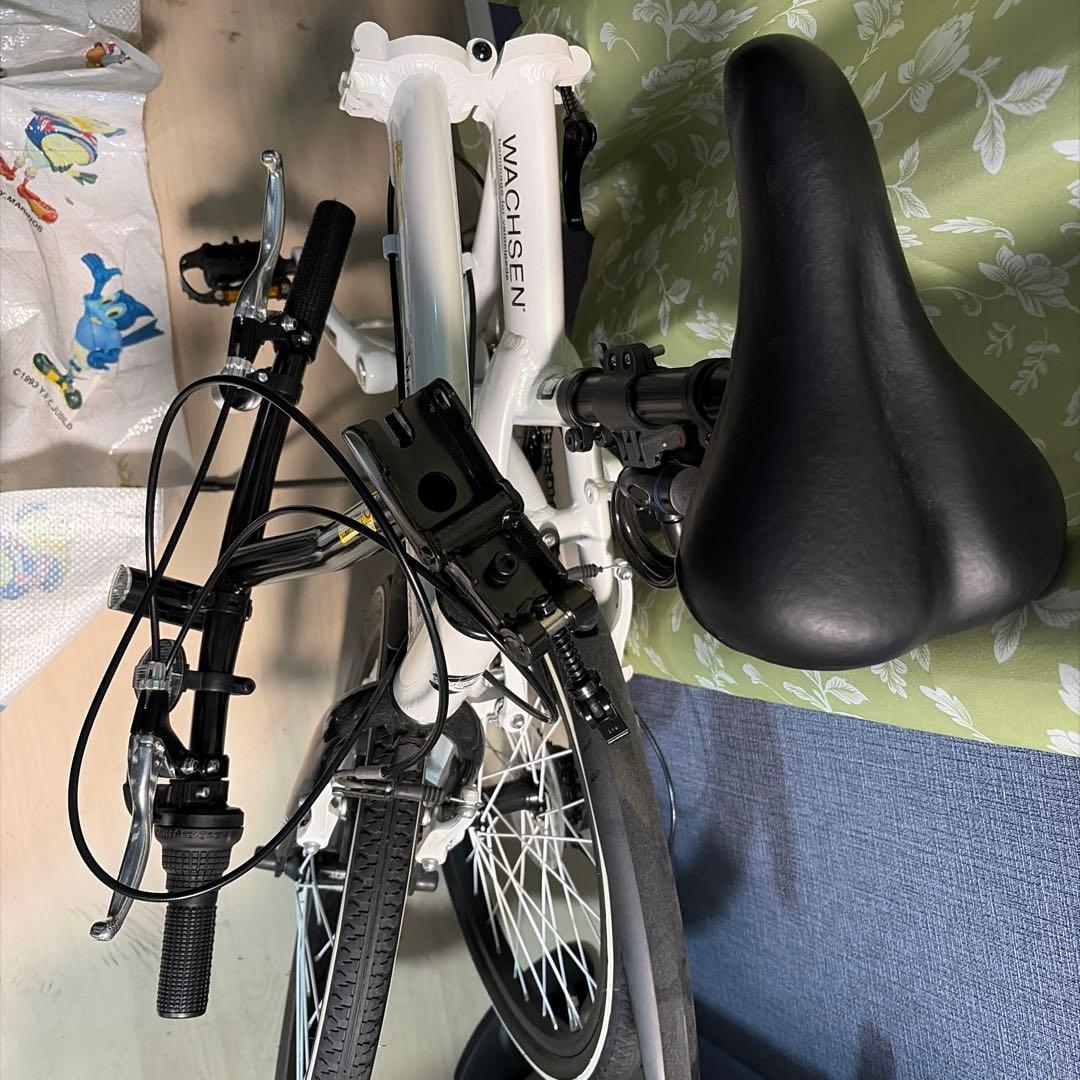 ヴァクセン 20型 折りたたみ自転車 ヴァイス（ホワイト/6段変速）
