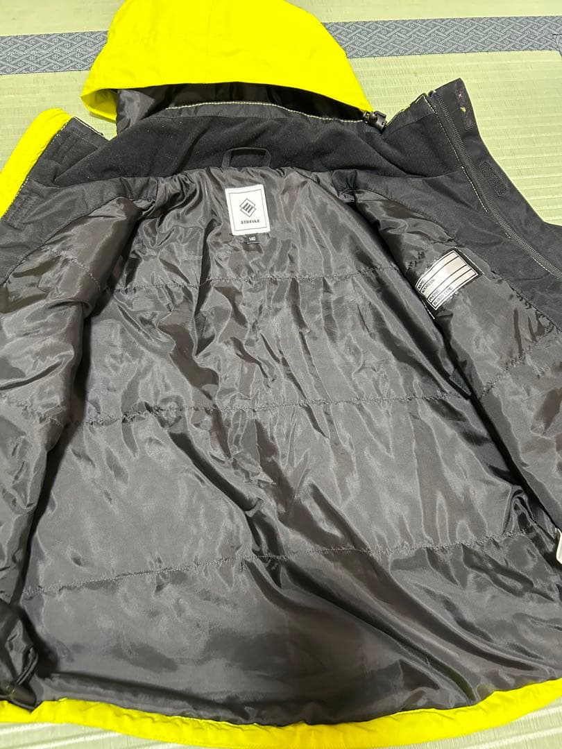 STREULE 子ども用 スキーウェア　140センチ