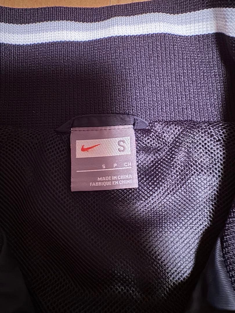 00s y2k NIKE ナイロンジャケット 黒 S