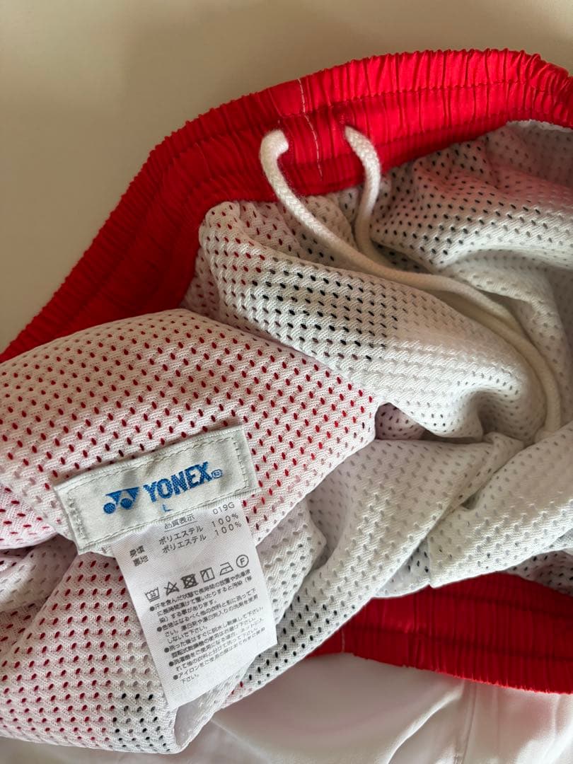 『レア』YONEX スポーツショートパンツ 赤/白/青