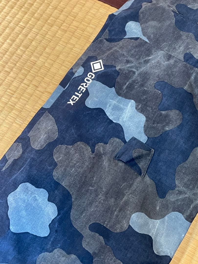 BURTON バートンAK Cyclic パンツ 迷彩柄 サイズＸＬ　極美品