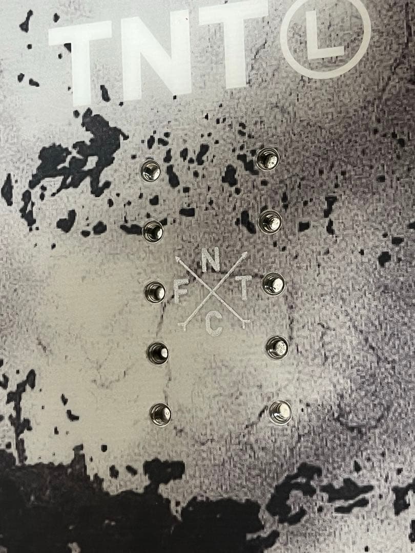 FNTC TNTL 23-24モデル 153cm ダブルキャンバー スノーボード