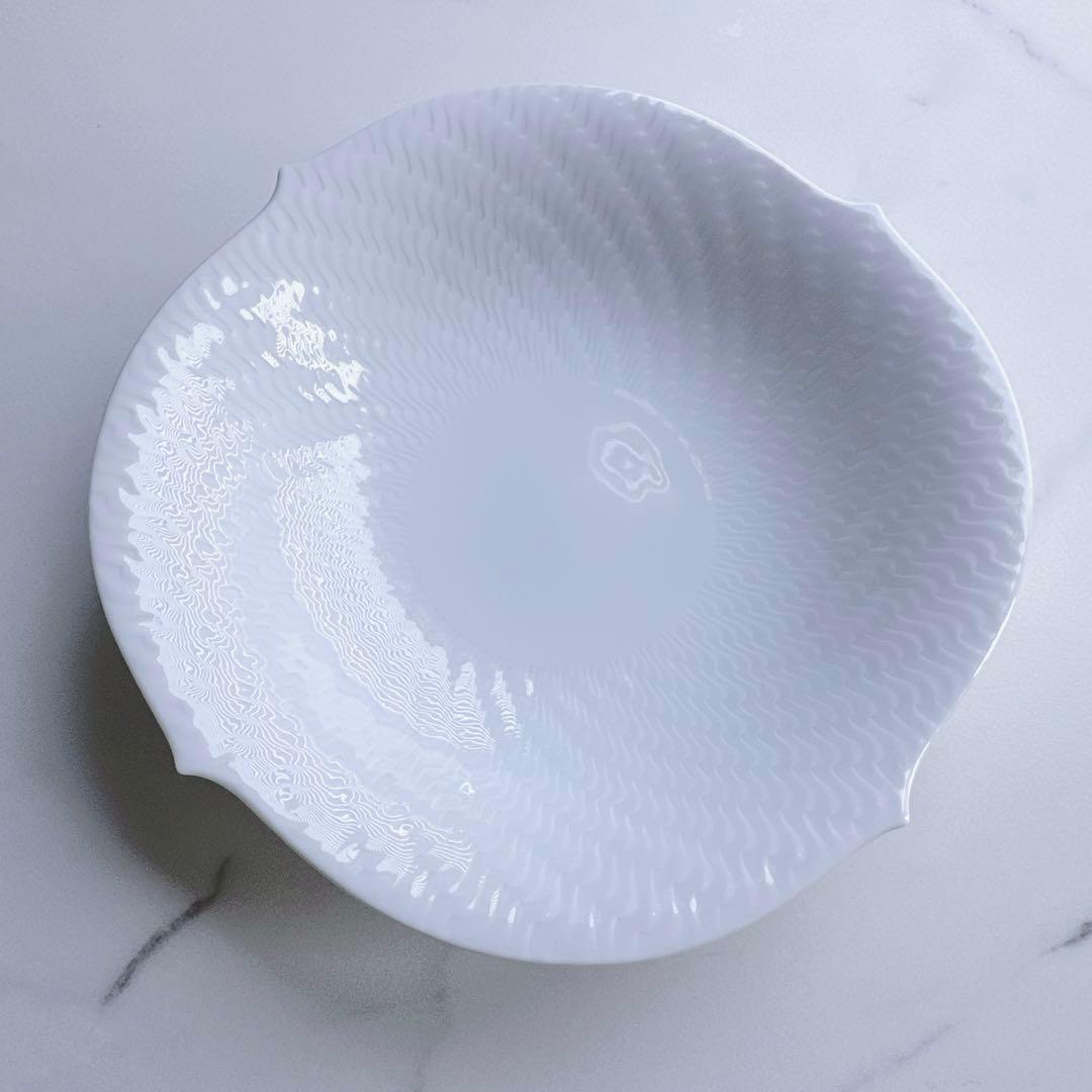 【新品・箱付き】 MEISSEN マイセン 波の戯れ サラダディッシュ 深皿 白