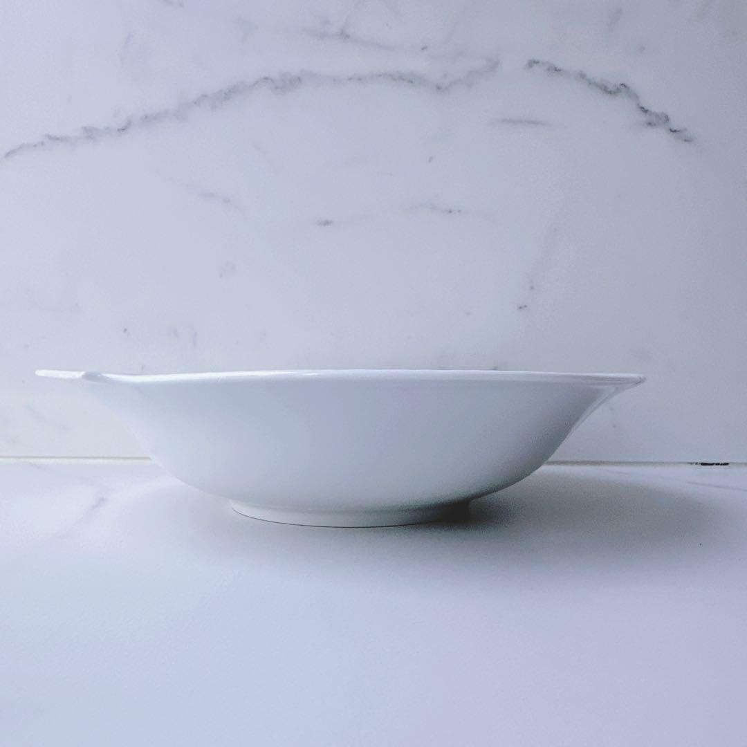 【新品・箱付き】 MEISSEN マイセン 波の戯れ サラダディッシュ 深皿 白