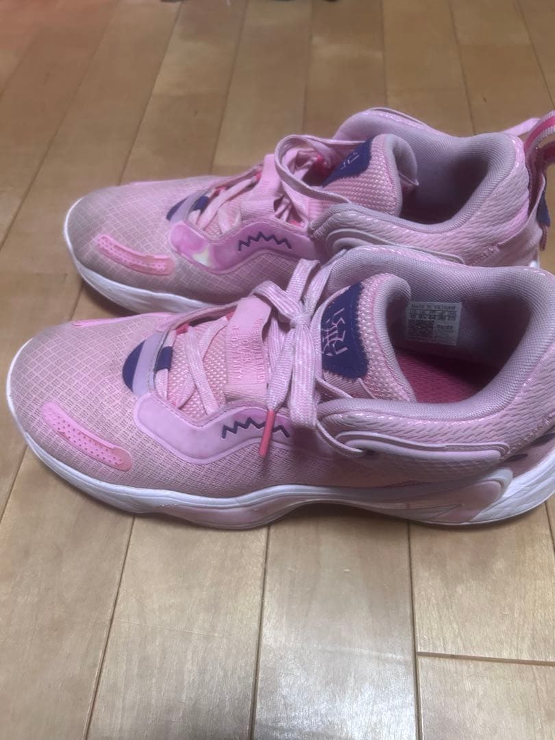 adidas D.O.N. Issue 3 #3ピンクバッシュドノバンミッチェル