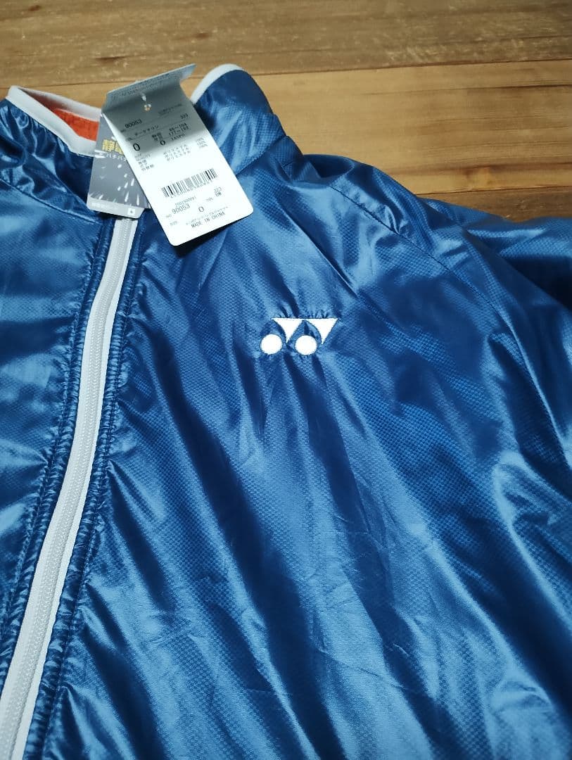 新品YONEX　ヨネックス　アウター　サイズO　バドミントンやテニスに。