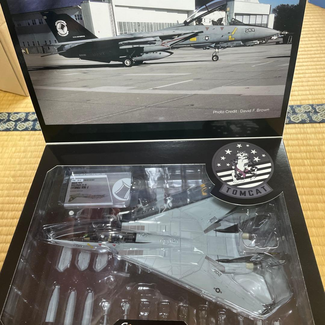 航空機・ヘリコプター Calibre Wings VF-14 Top Hatters 1/72