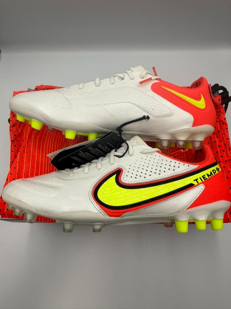 シューズ NIKE TIEMPO LEGEND 9 ELITE AG 26.5cm