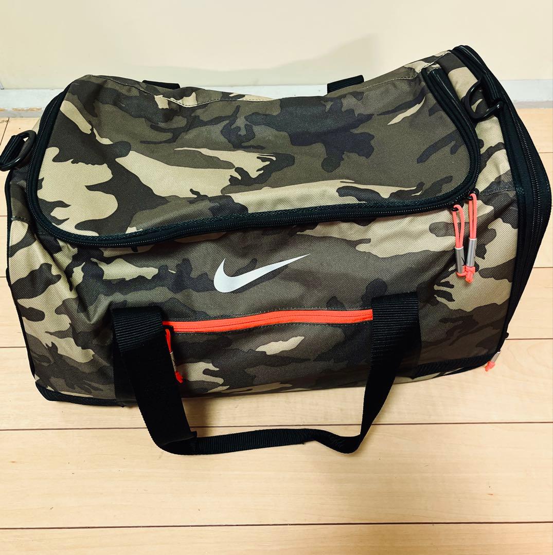 ナイキ ゴルフ 美品 ボストンバッグ ショルダーバッグ 迷彩 カモフラ NIKE