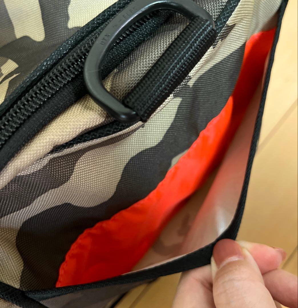 ナイキ ゴルフ 美品 ボストンバッグ ショルダーバッグ 迷彩 カモフラ NIKE